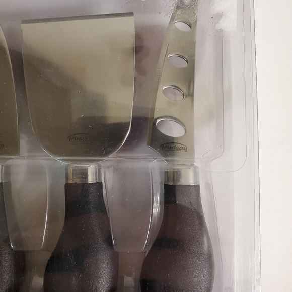 Trudeau 4 Piece Specialty Stainless Steel Cheese Knife Set W Soft Touch Handles - Picture 4 of 9